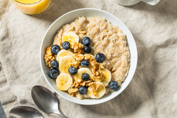 Warm Organic Steel Cut Oatmeal