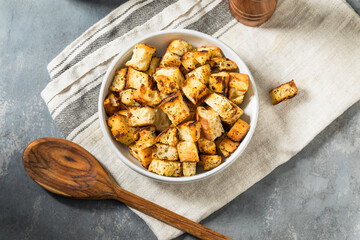 Homemade Crispy Bread Croutons