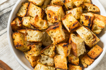 Homemade Crispy Bread Croutons