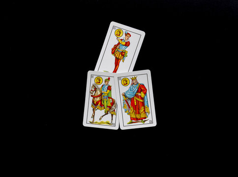 Classic Spanish Playing Cards: Traditional Game Cards