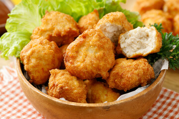 ささみと豆腐のチキンナゲット