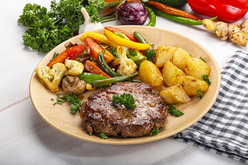 Roasted beef steak with potato