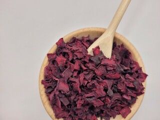Dried beetroot for healthier dishes.