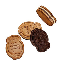 Delicious fish shaped cookies in various colors, showcasing delightful assortment of sweet treats. Perfect for dessert lovers and snack enthusiasts!