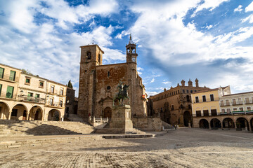 Historic Plaza Mayor of Trujillo, Spain, Featuring Church of San Martín and Pizarro's Equestrian Statue
