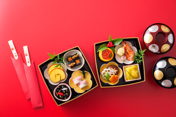 【おせち料理】新年をお祝いするお正月。食材ひとつひとつに健康や繁栄の願いが込められたおせち料理。