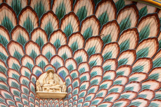 Detail of the Lotus Gate in Pitam Niwas Chowk at City Palace, Jaipur, Rajasthan, India