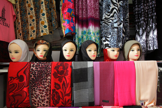 Mannequins displaying veils in Deira, Dubai, United Arab Emirates