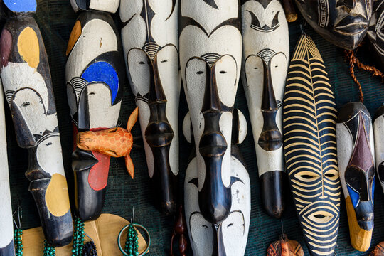 Namibia, maschere di legno tradizionali