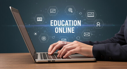 Online education courses and learning platform for students and professional development skills