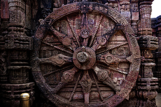 carvings in stone wheel