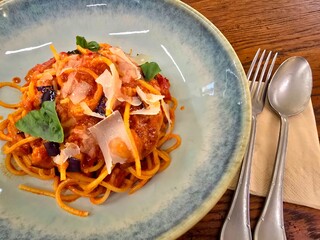 spaghetti with seafood