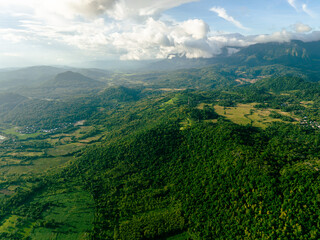 Obraz premium Forested Mountain Sunset Silhouette