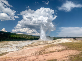 old faithful, Yellowstone nps