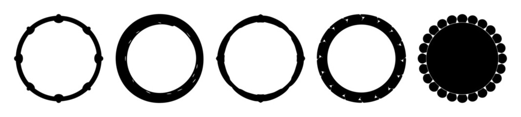 Sequential evolution of circular designs from simple to complex decoration scheme