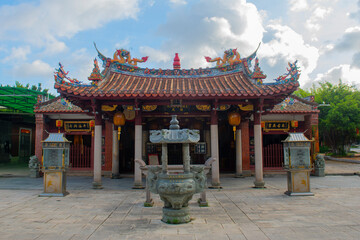 Obraz premium Wenxing Temple is a traditional style temple in Fengze District in city of Quanzhou, Fujian Province, China. 