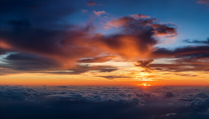 Fototapeta premium sunset sky from above the horizon