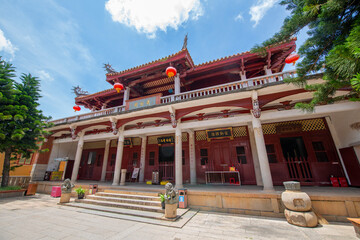 Obraz premium Buddhist Texts Library of Kaiyuan Temple. This Temple is a Buddhist temple built in 686 on West Street (Xijie) in historic Licheng district in Quanzhou City, Fujian, China. This temple is Quanzhou Son
