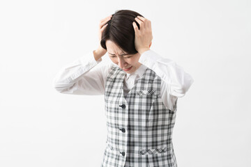 事務制服を着た若い女性　ビジネスイメージ.