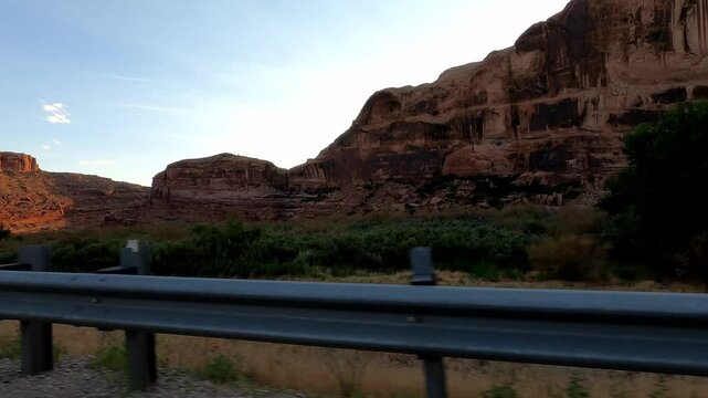 Utah Driving 1440 Moab red rock desert