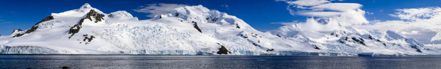 Panoramic photograph pod hope bay Antarctica. © Anil S Matta