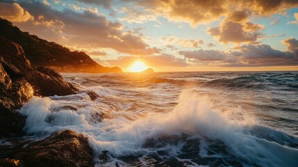 Obraz premium Oceanic Sunrise Serenity: Waves Crashing Against the Rocky Shoreline at Dawn