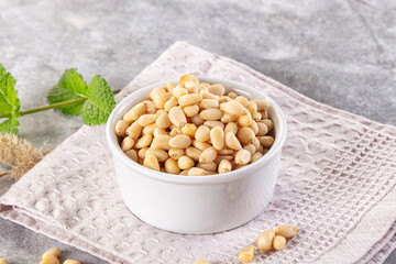 Cedar nut kernel in the bowl