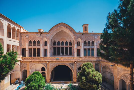 Abbasi Historical House in Kashan, Iran - Photo 1

