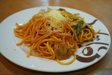 Spaghetti Naporitan or Napolitan, Japanese Pasta Dish -   スパゲッティ ナポリタン