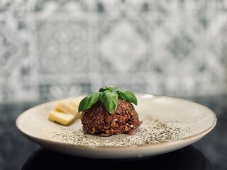 meatballs with tomato sauce
