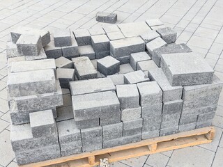 Interlock, Small bricks tile of pavement area
Interlock on Brown Sand
Interlock pallet on...
