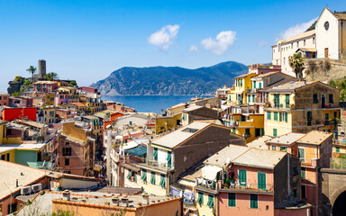 Vernazza et la méditerranée