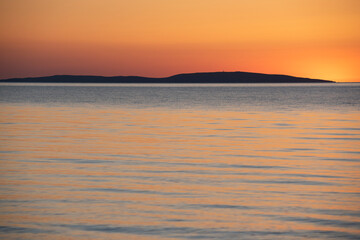 Obraz premium Sunset in the Sea of Azov, Cape Kazantip