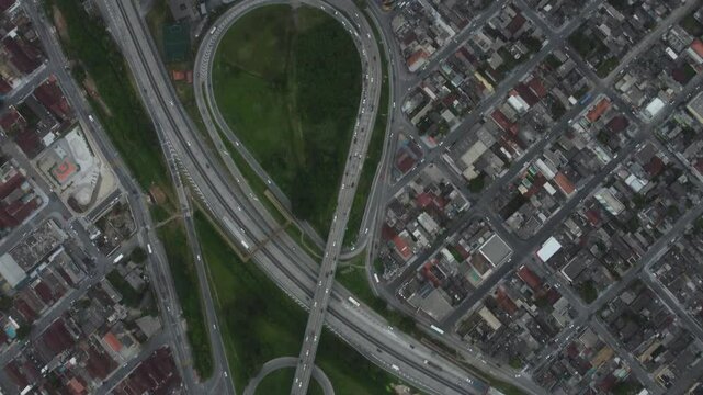  PRAIA GRANDE - CURVA DO S - VISTA PARA MONGAGUA