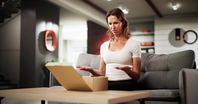 Disappointed Customer Finds Broken Delivery Box