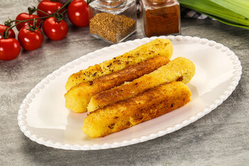 Crispy breaded mozarella cheese sticks