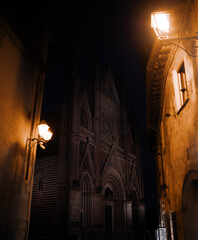 Duomo di Orvieto at night