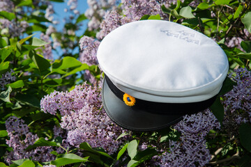 Swedish student cap and flower