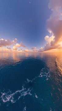 Open water, dramatic sunset - 360 loop video
