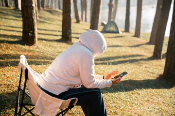 Future remote work combines technology nature smart phone enable e-learning productivity while...