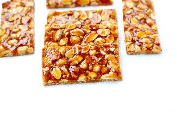 Peanut bars with sweet caramel