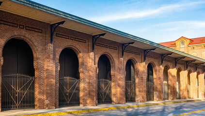 Fototapeta premium Brick Arches and Iron Gates in Savannah Georgia