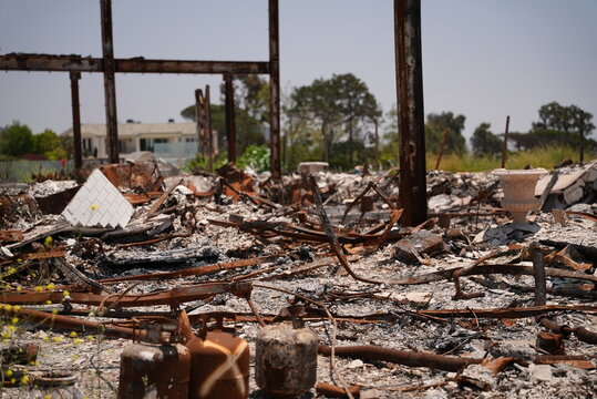 Months after the California fires homes still in rubble