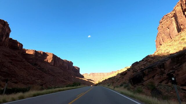 Utah Driving 2053 Moab Red Rock Desert