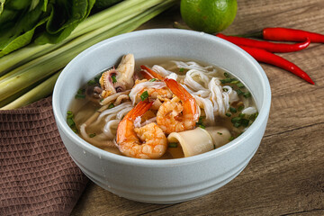 Vietnamese Pho Bo soup with seafood