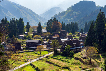 秋の五箇山　世界遺産相倉合掌造り集落