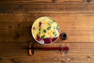 マグロオクラとろろ丼