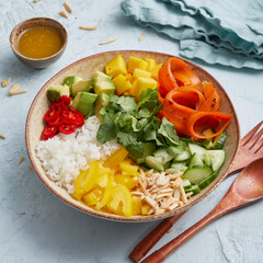 Reissalat mit Karottenlachs