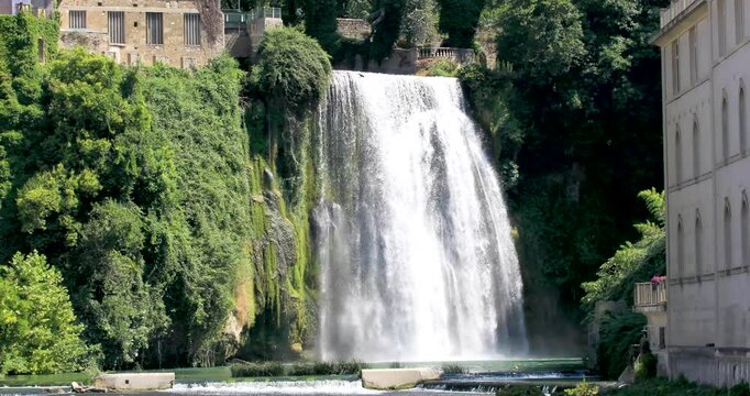 Cascata dell'isola del Liri , Frosinane, Italia
