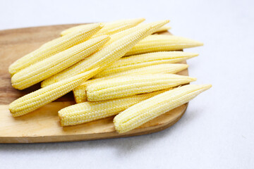 Raw, fresh yellow baby corn
